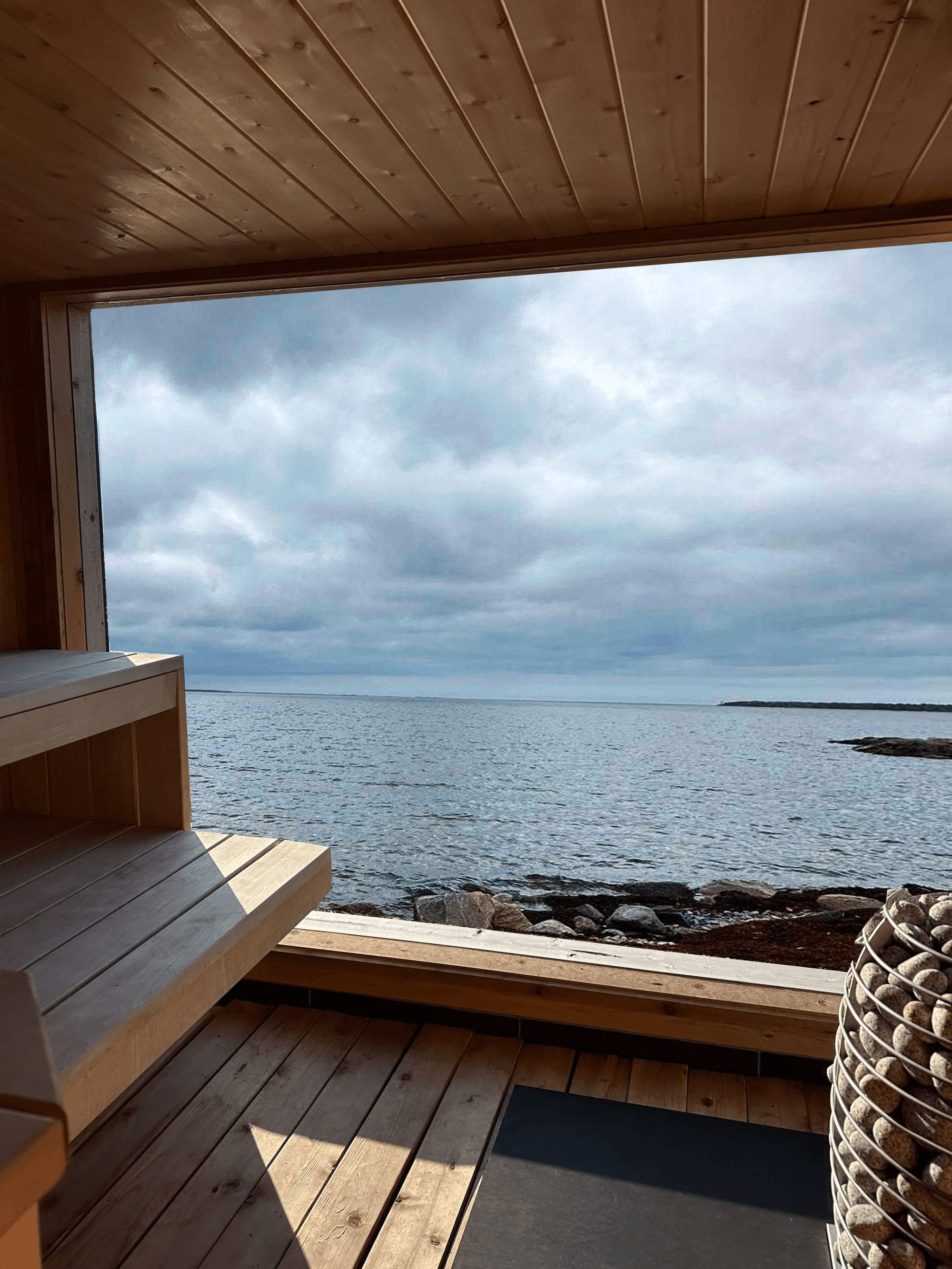 Vy ut mot havet från bastun